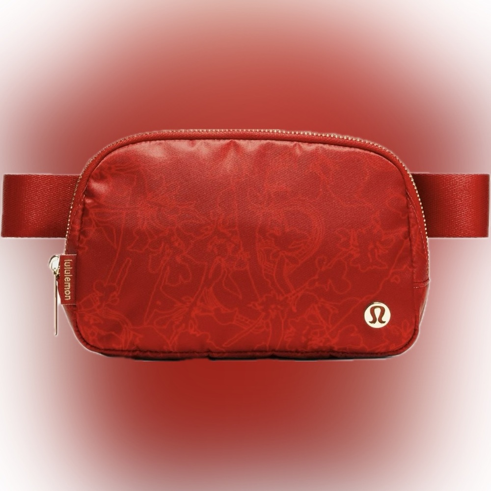 🈴Łululemon Red Lunar New Year Everywhere Belt Bag 1L Year of Snake Edition NWT